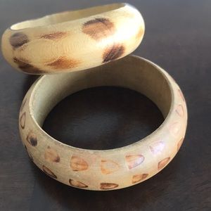 2 wooden bangles